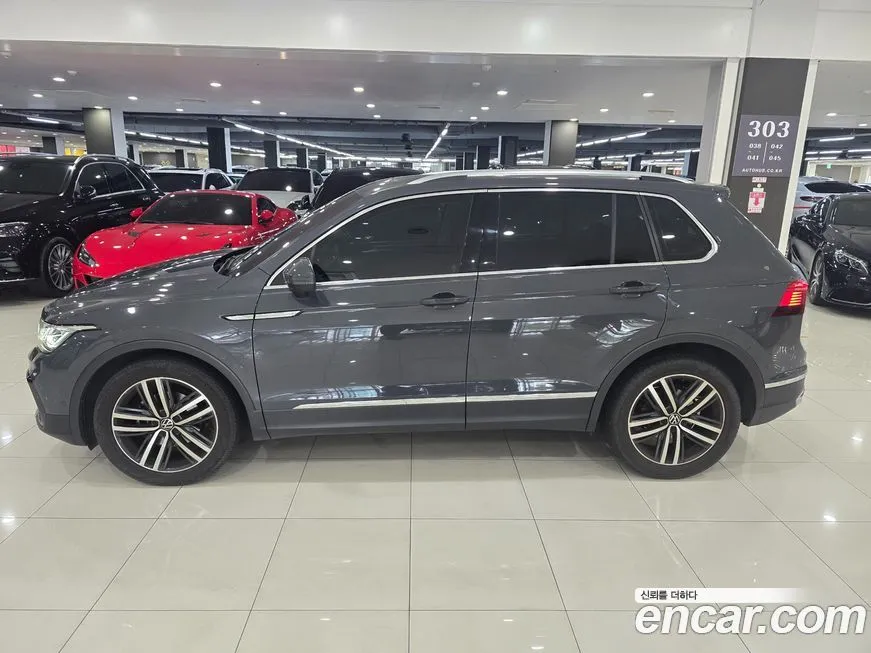 Volkswagen Tiguan — фото 5