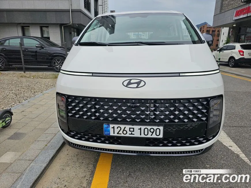 Hyundai Staria — фото 3