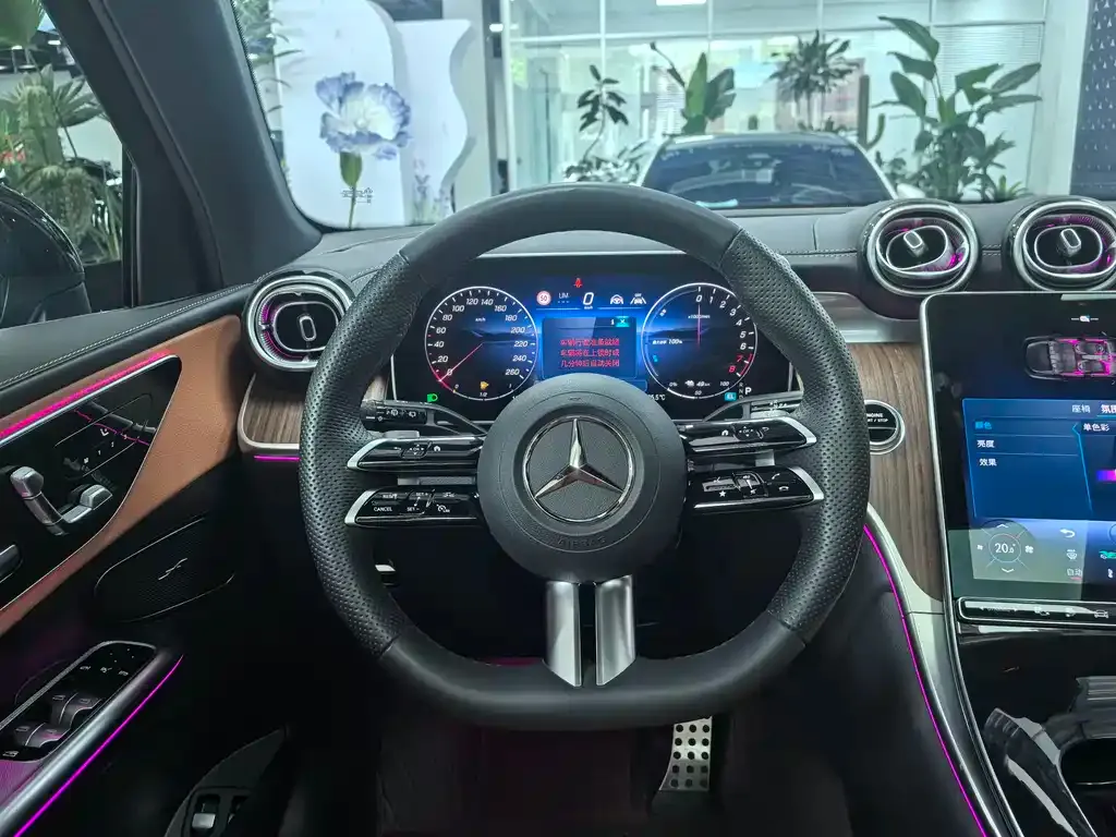 Mercedes-Benz GLC PHEV 2025 из CN, фото 7