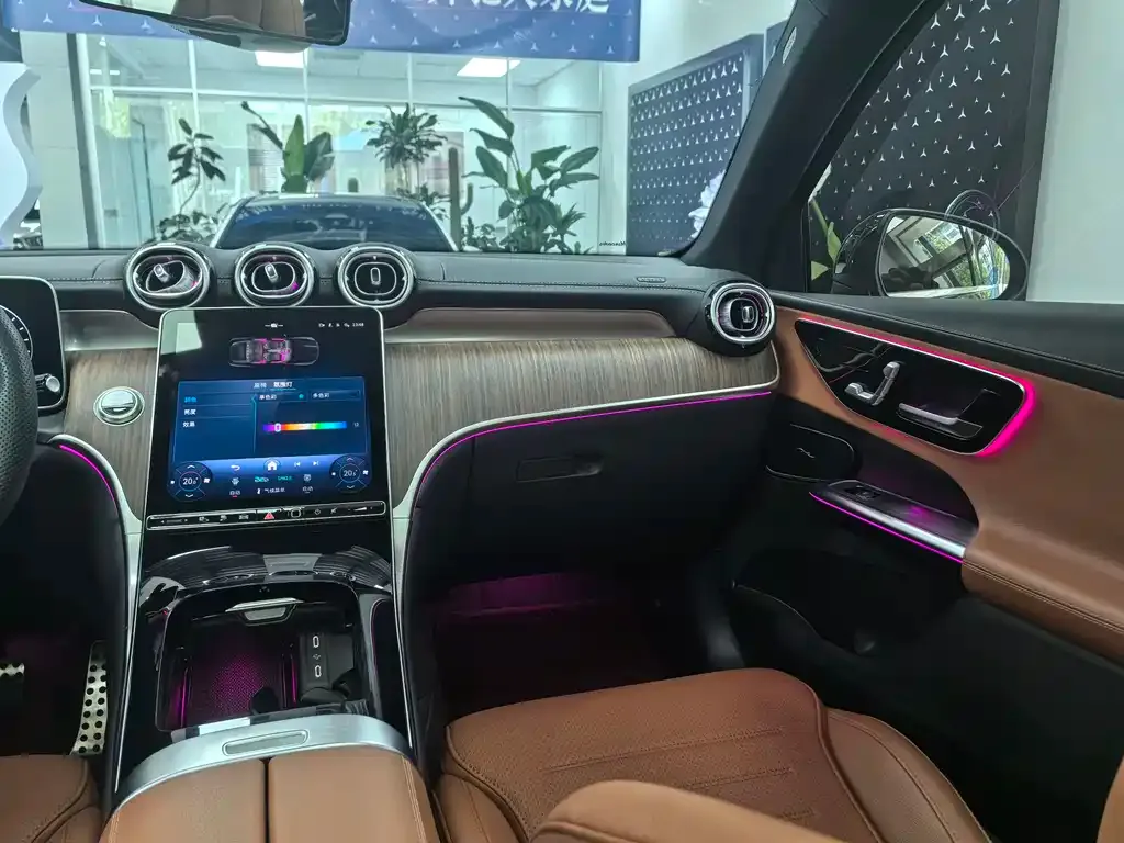 Mercedes-Benz GLC PHEV 2025 из CN, фото 3