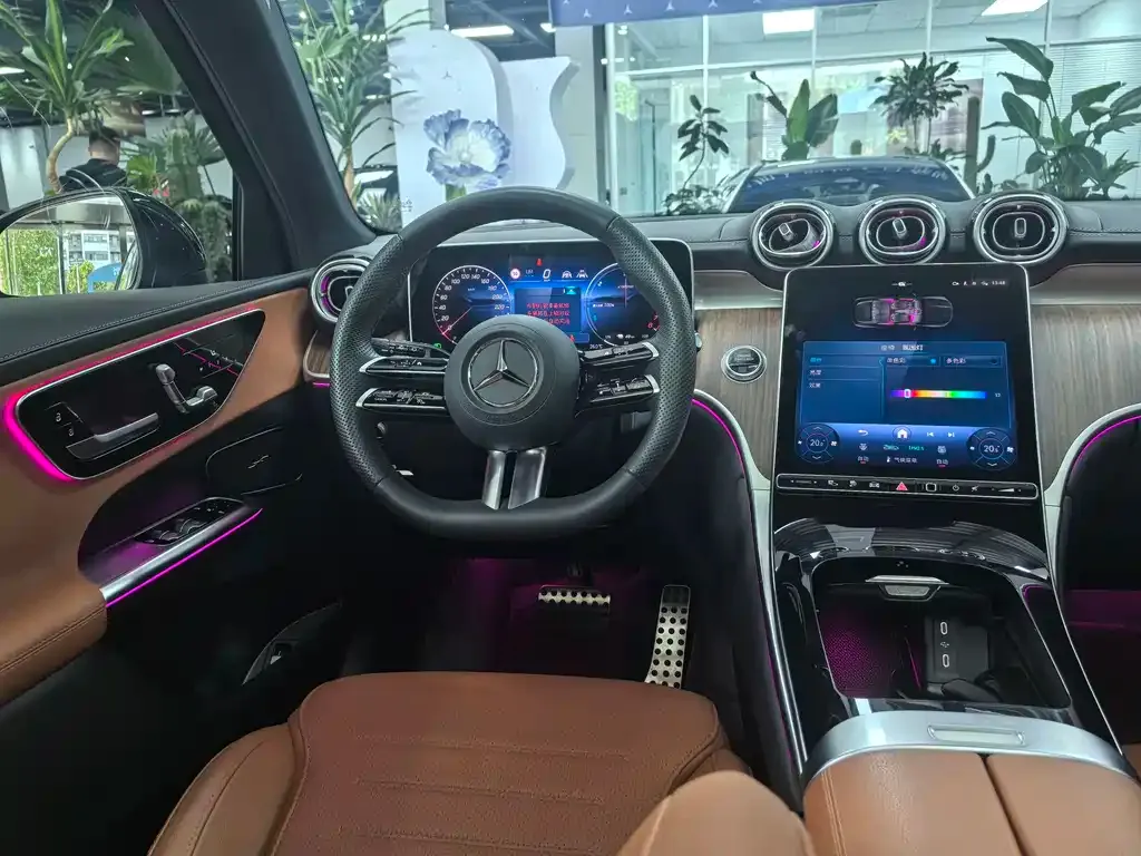 Mercedes-Benz GLC PHEV 2025 из CN, фото 4