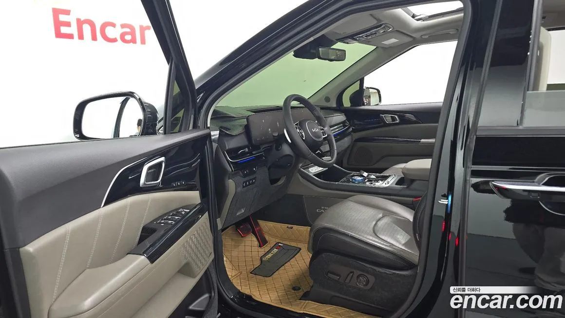 Kia Carnival — фото 10