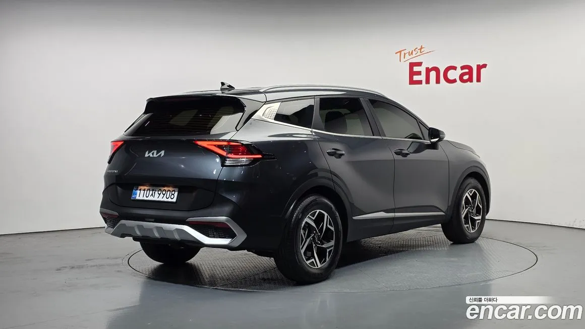 Kia Sportage — фото 5