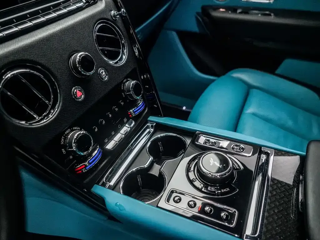 Rolls-Royce Cullinan 2022 из CN, фото 5