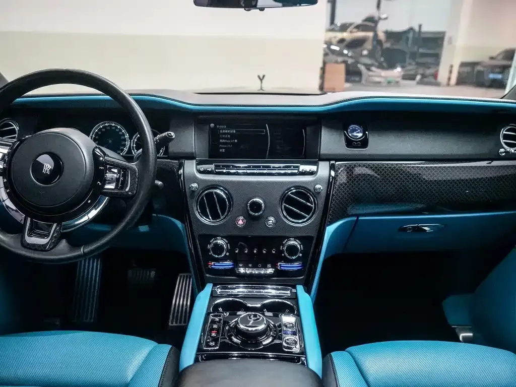 Rolls-Royce Cullinan 2022 из CN, фото 7