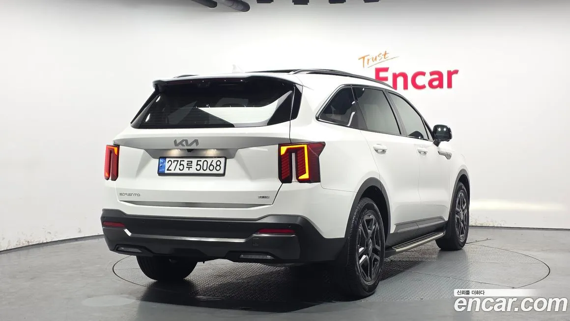 Kia Sorento — фото 3