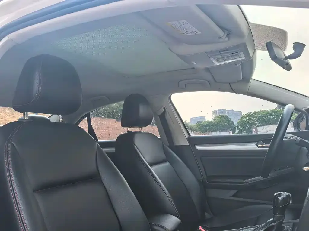 Volkswagen Lamando 2021 из CN, фото 10