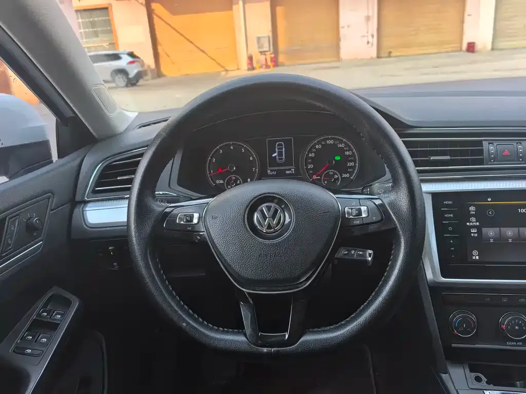 Volkswagen Lamando 2021 из CN, фото 4