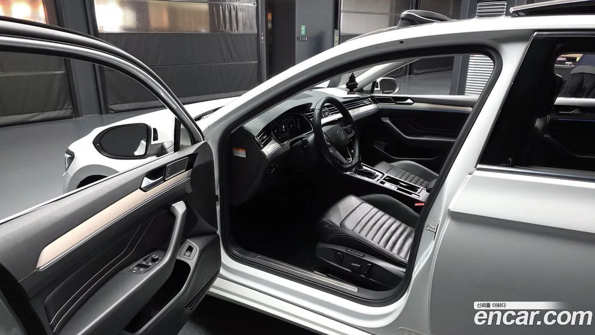 Volkswagen Passat 2022 из KR, фото 6