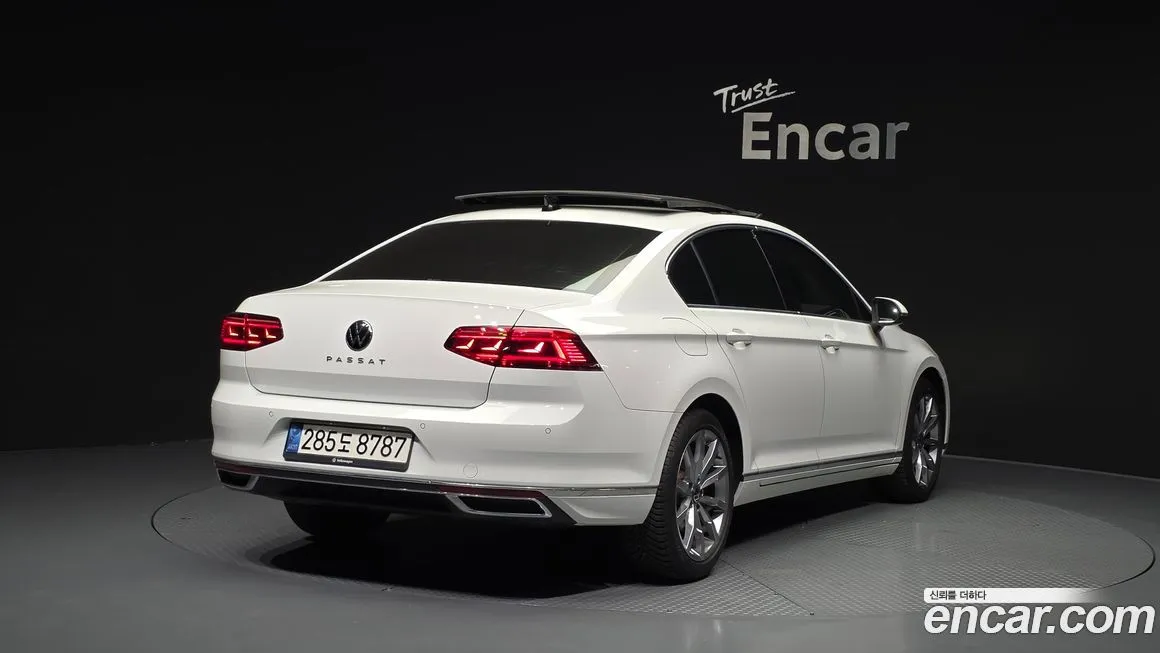Volkswagen Passat 2022 из KR, фото 8