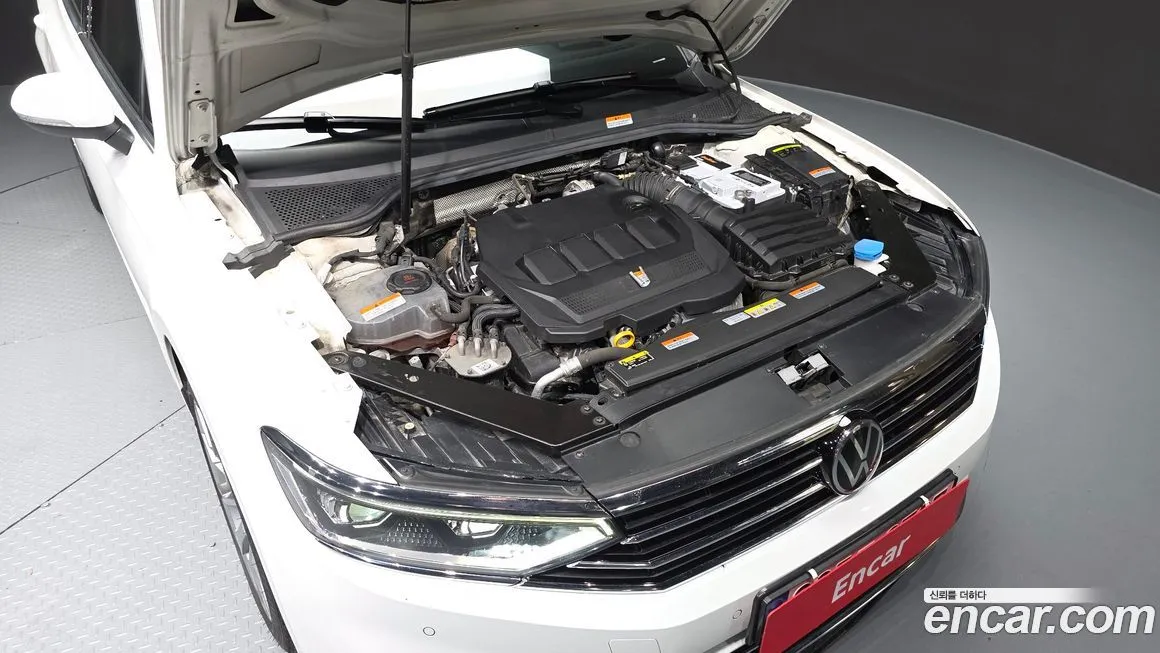 Volkswagen Passat 2022 из KR, фото 4