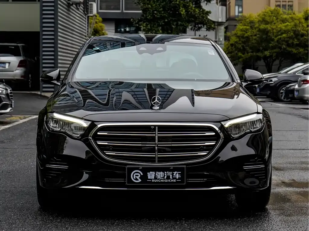Mercedes-Benz E-Class 2024 из CN, фото 5