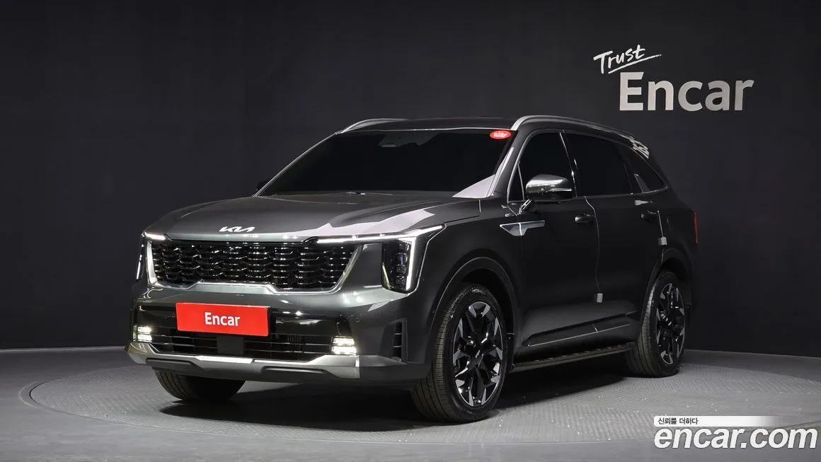Kia Sorento — фото 1