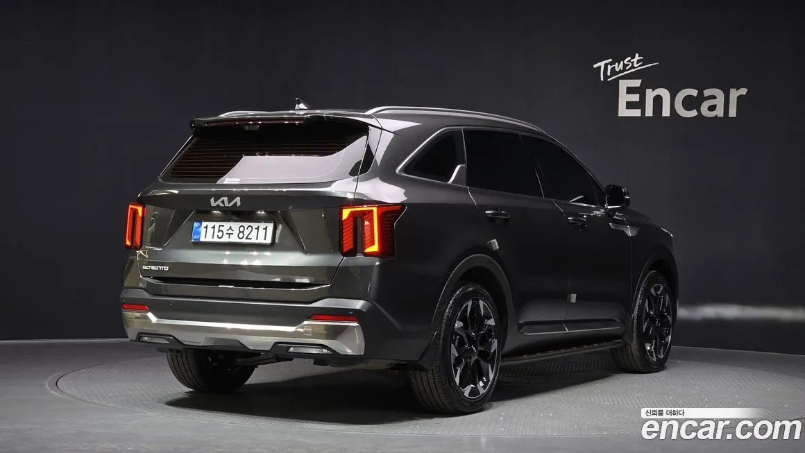 Kia Sorento — фото 3