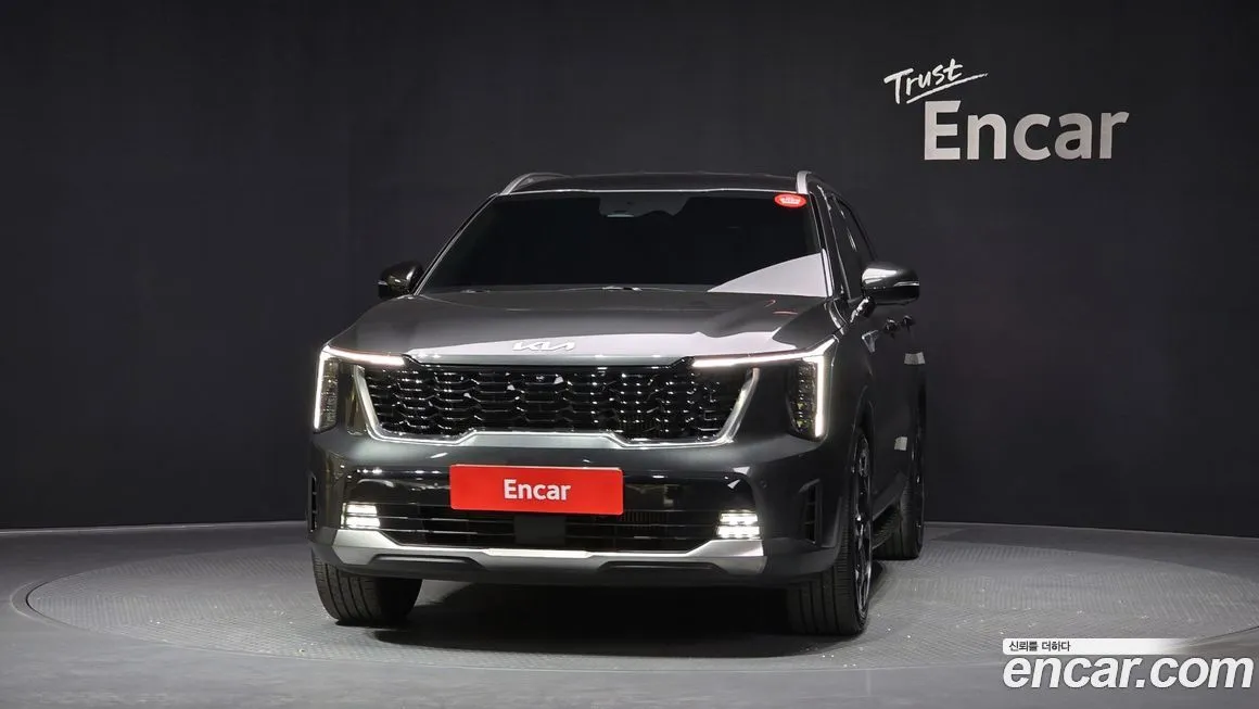 Kia Sorento — фото 7