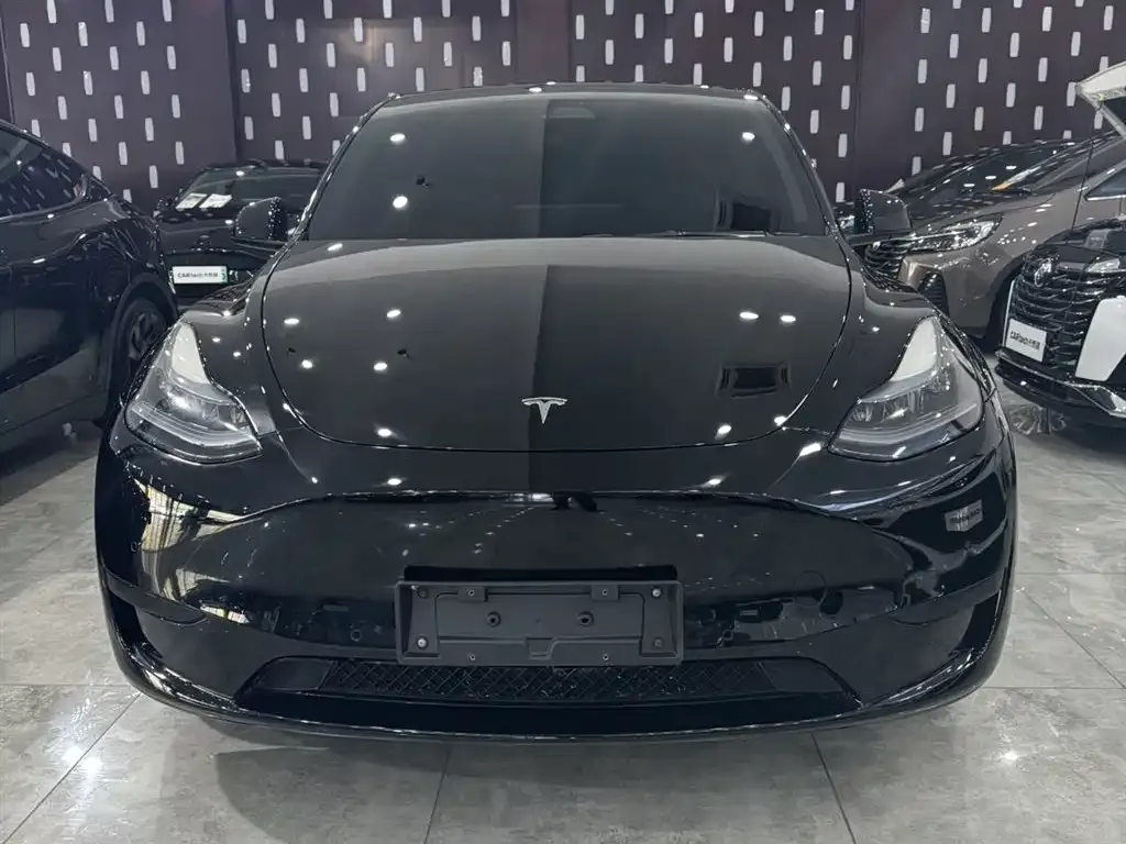 Tesla Model Y 2024 из CN, фото 5