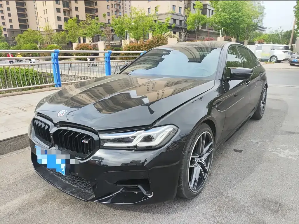 BMW M5