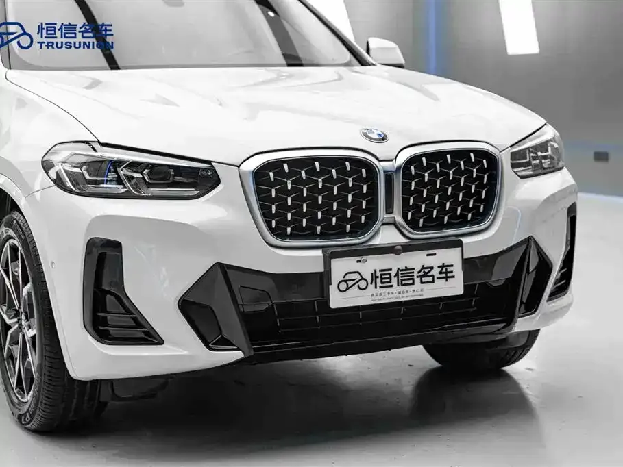 BMW X4 — фото 4