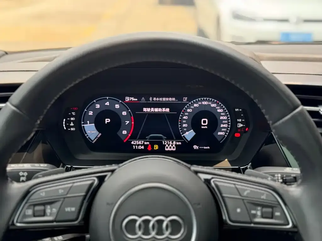 Audi A3 — фото 2