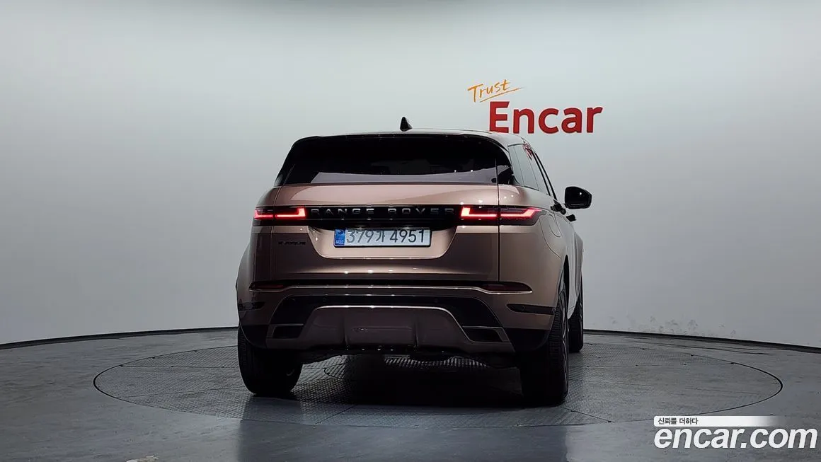 Land Rover Range Rover Evoque — фото 3