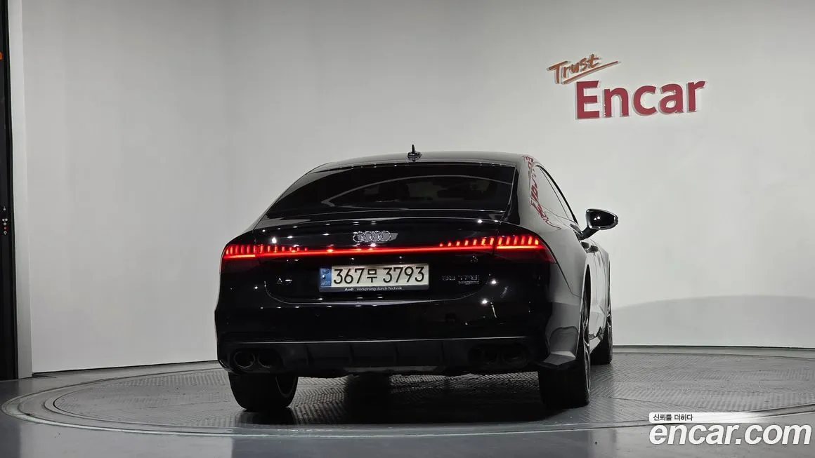 Audi A7 — фото 9