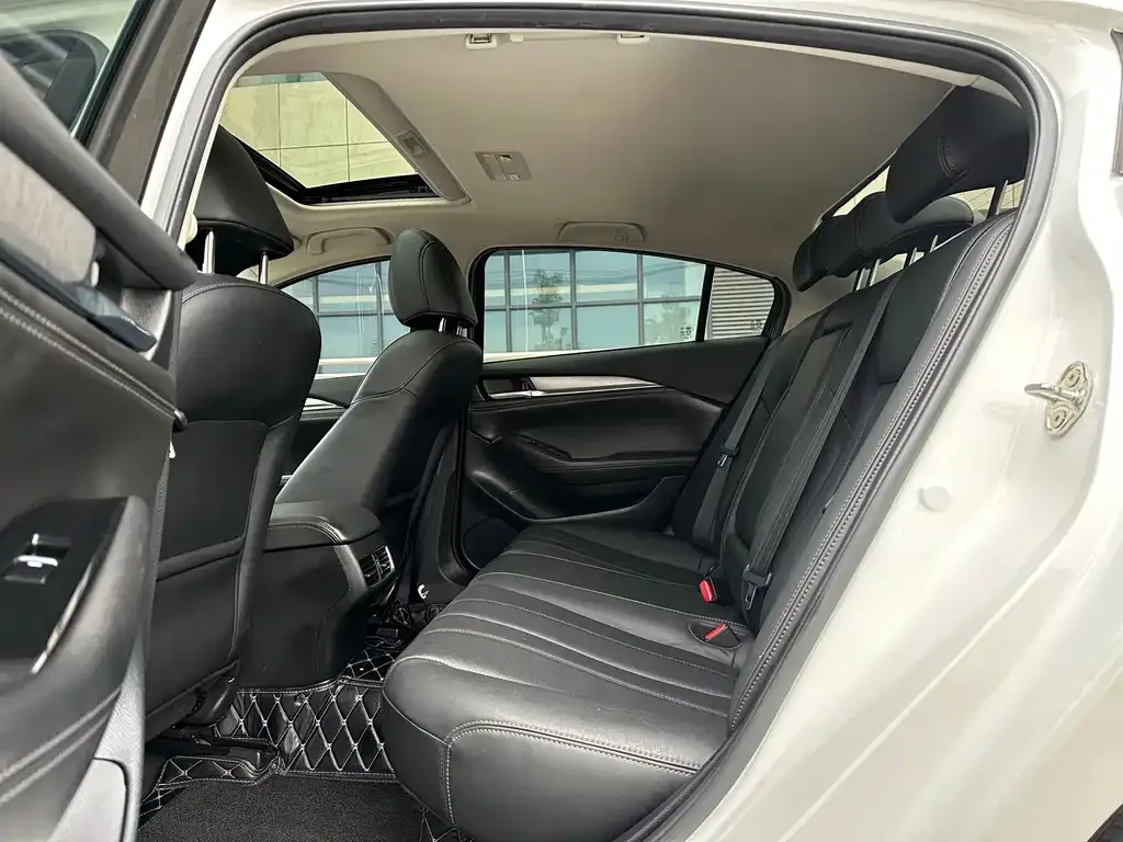 Mazda Atenza 2023 из CN, фото 3