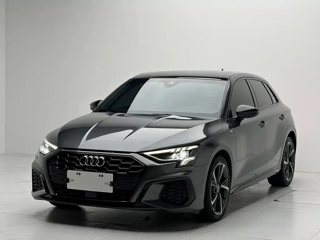 Audi A3 2022 из CN, фото 1