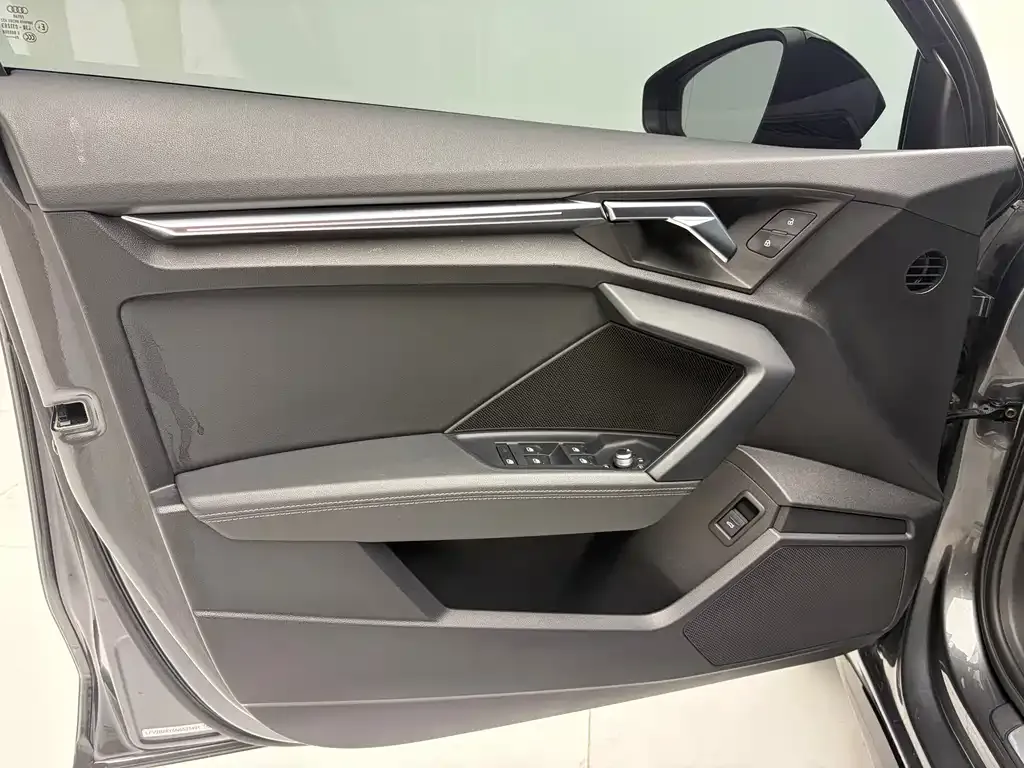 Audi A3 2022 из CN, фото 10