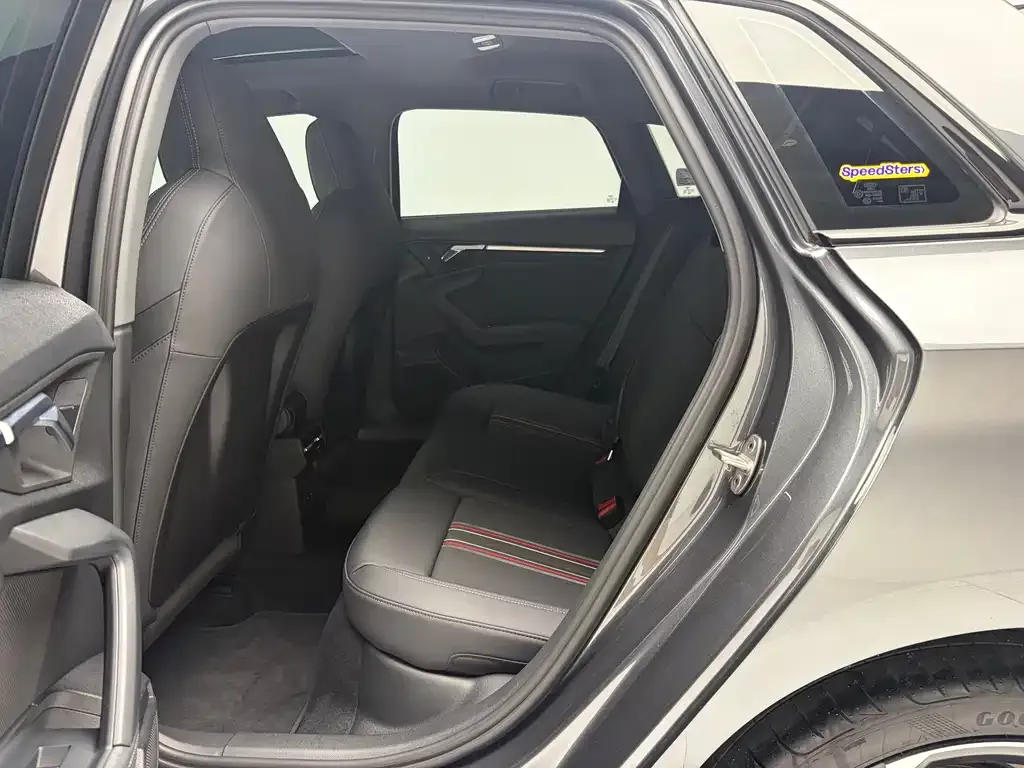 Audi A3 2022 из CN, фото 8