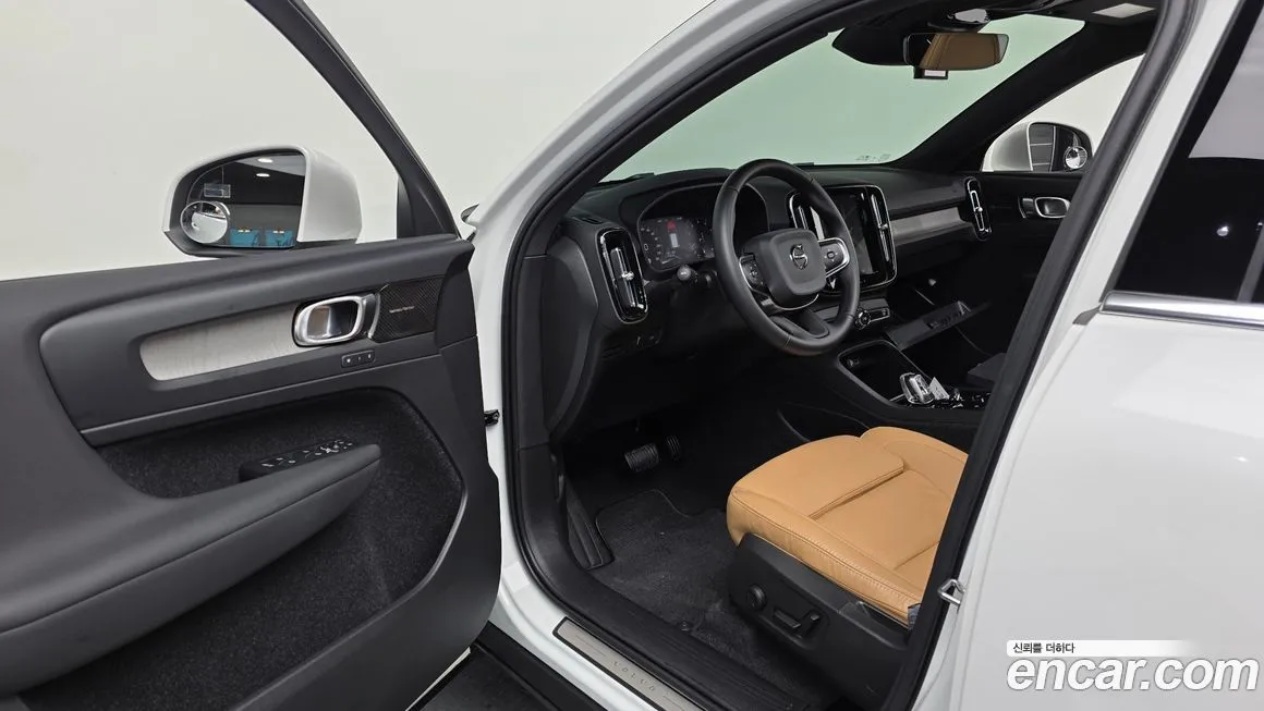 Volvo XC40 2021 из KR, фото 5