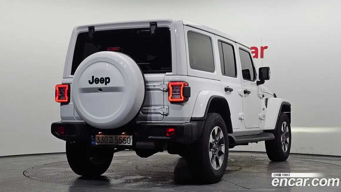 Jeep Wrangler — фото 3