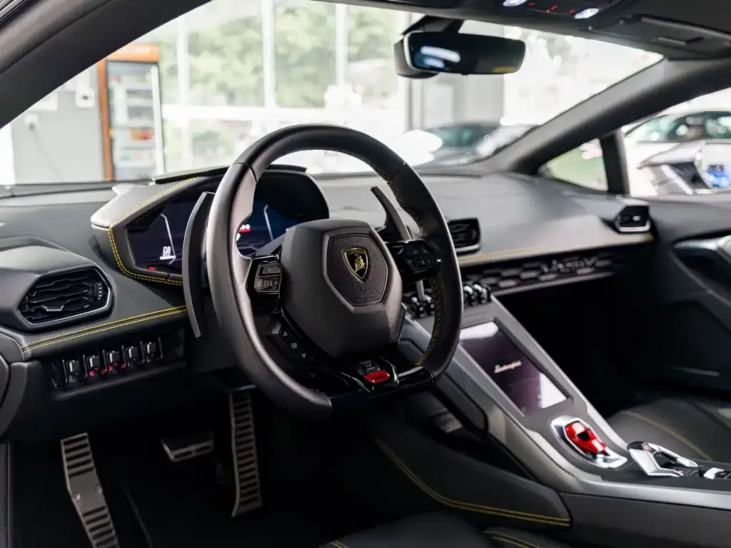 Lamborghini Huracan 2021 из CN, фото 6