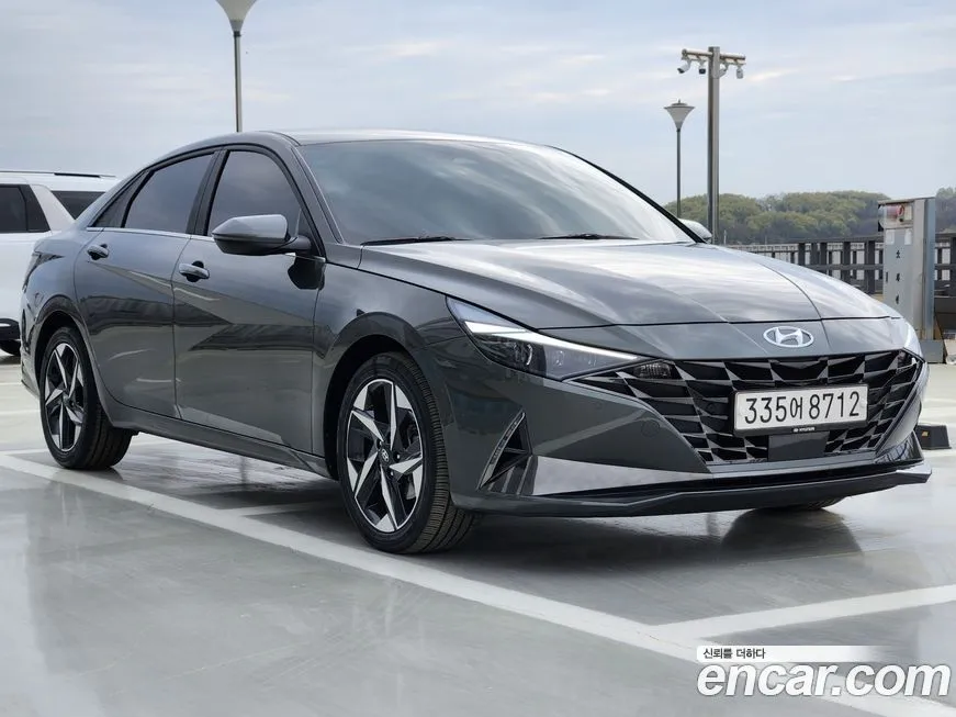 Hyundai AVANTE — фото 4