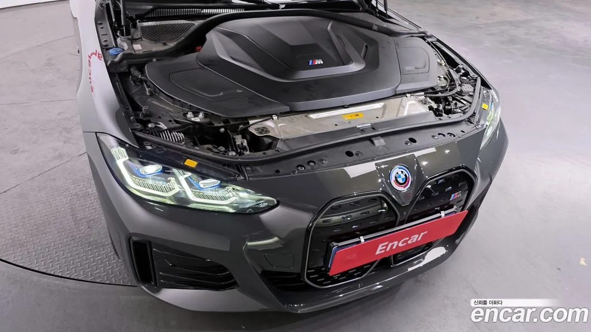BMW i4 2023 из KR, фото 5