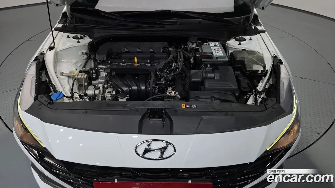Hyundai AVANTE — фото 5