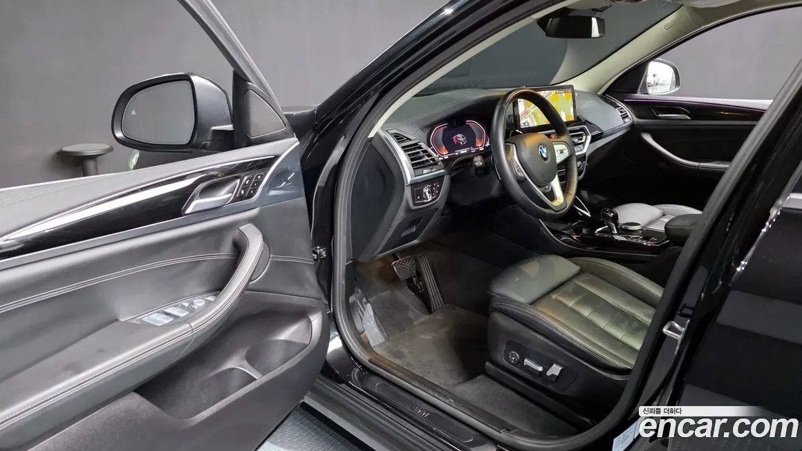 BMW X4 2023 из KR, фото 4