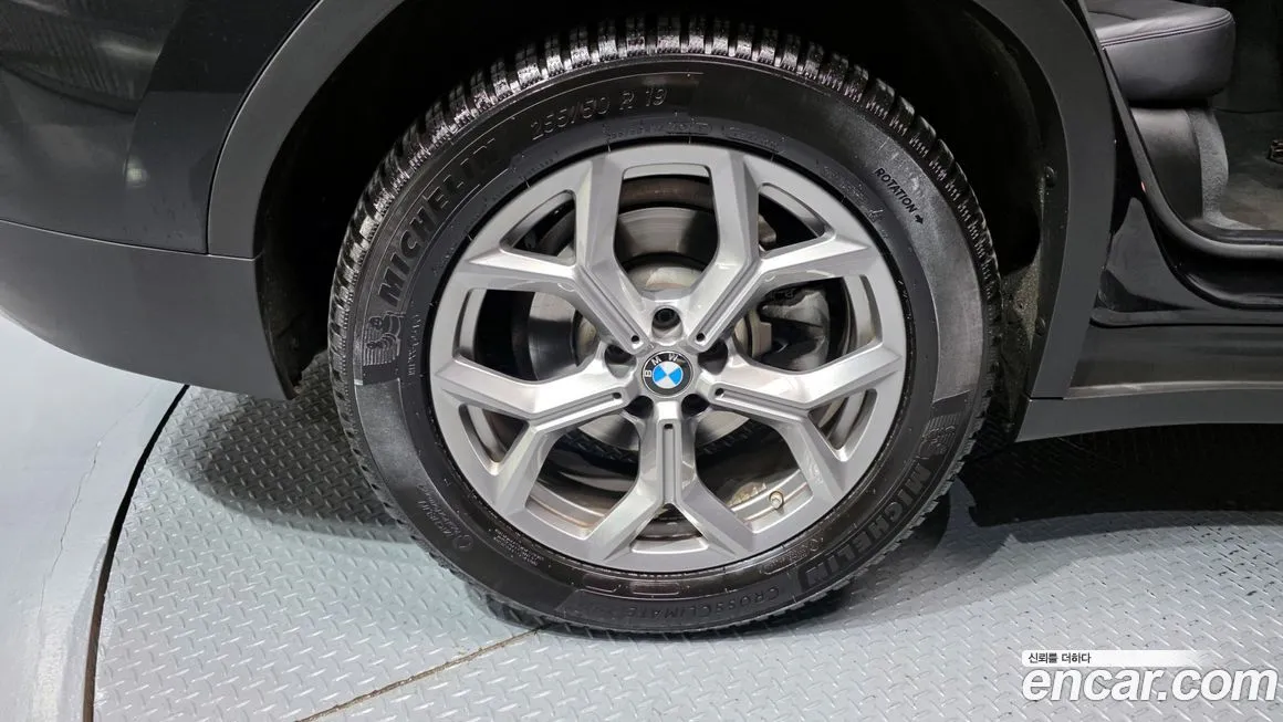 BMW X4 2023 из KR, фото 5