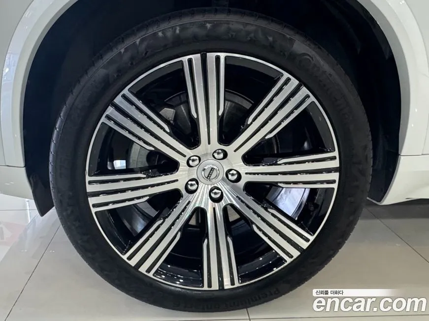 Volvo XC90 2022 из KR, фото 4