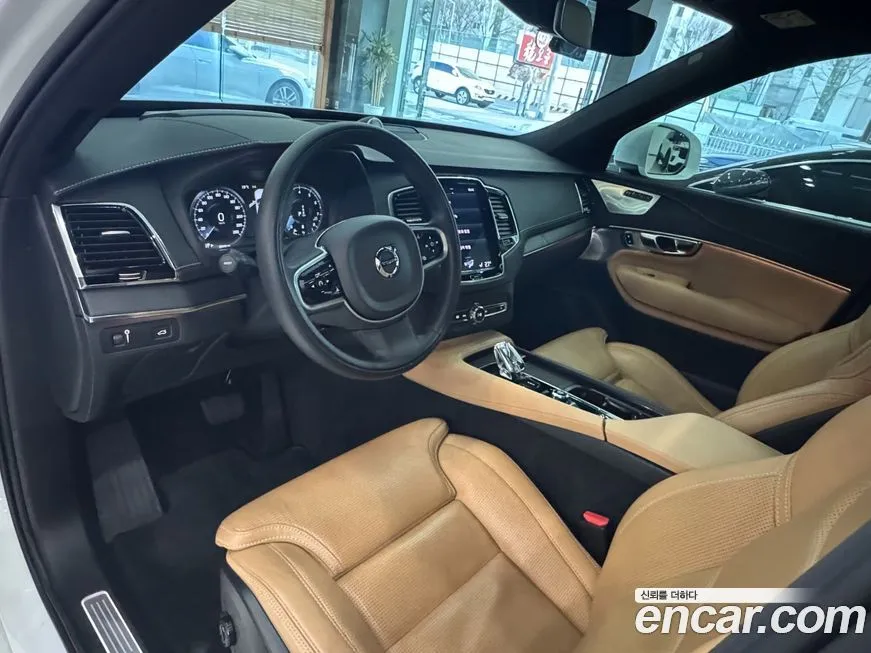 Volvo XC90 2022 из KR, фото 3