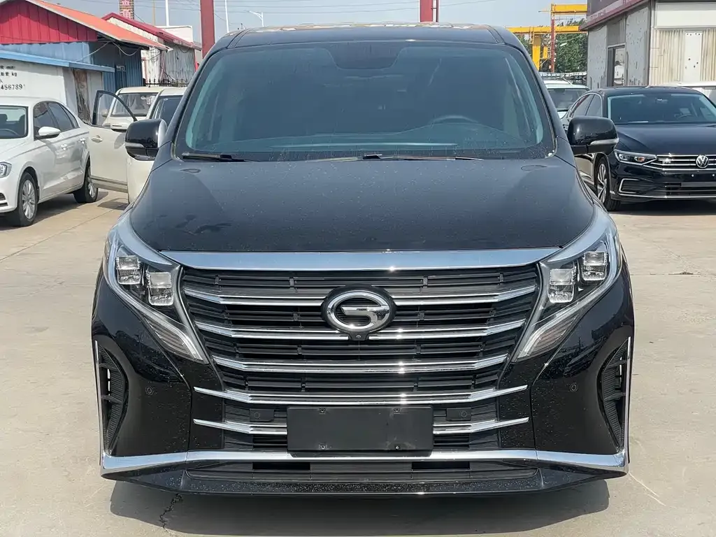 GAC Motor Trumpchi M8 — фото 9