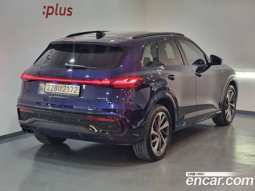Audi Q5 2025 из KR, фото 6
