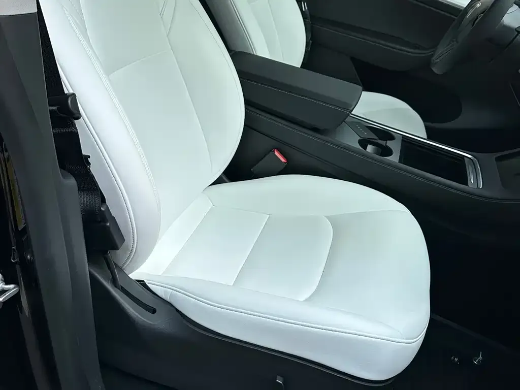 Tesla Model Y 2022 из CN, фото 8