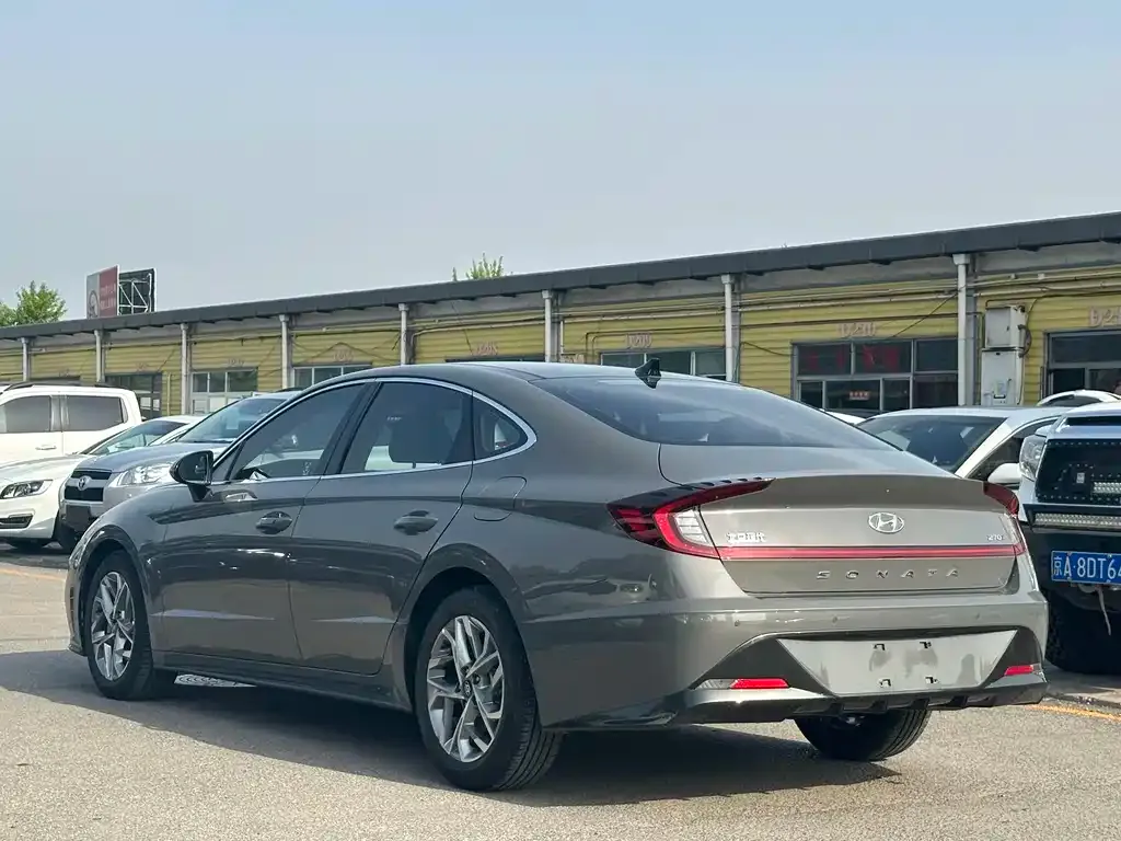 Hyundai Sonata — фото 3