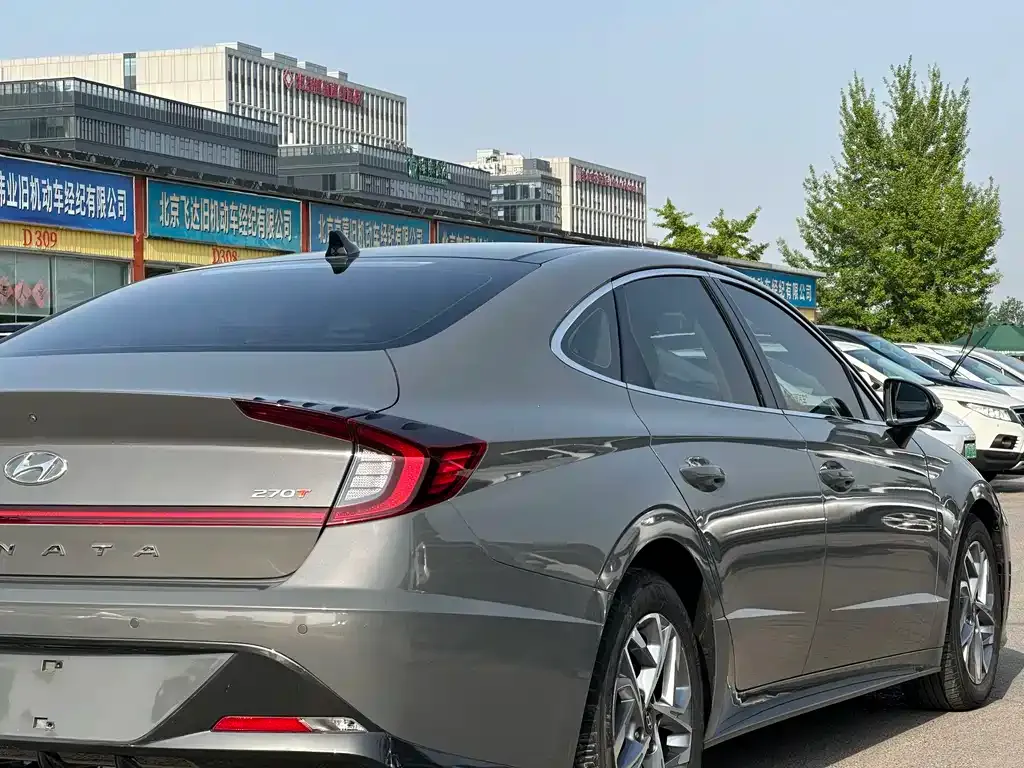 Hyundai Sonata — фото 5