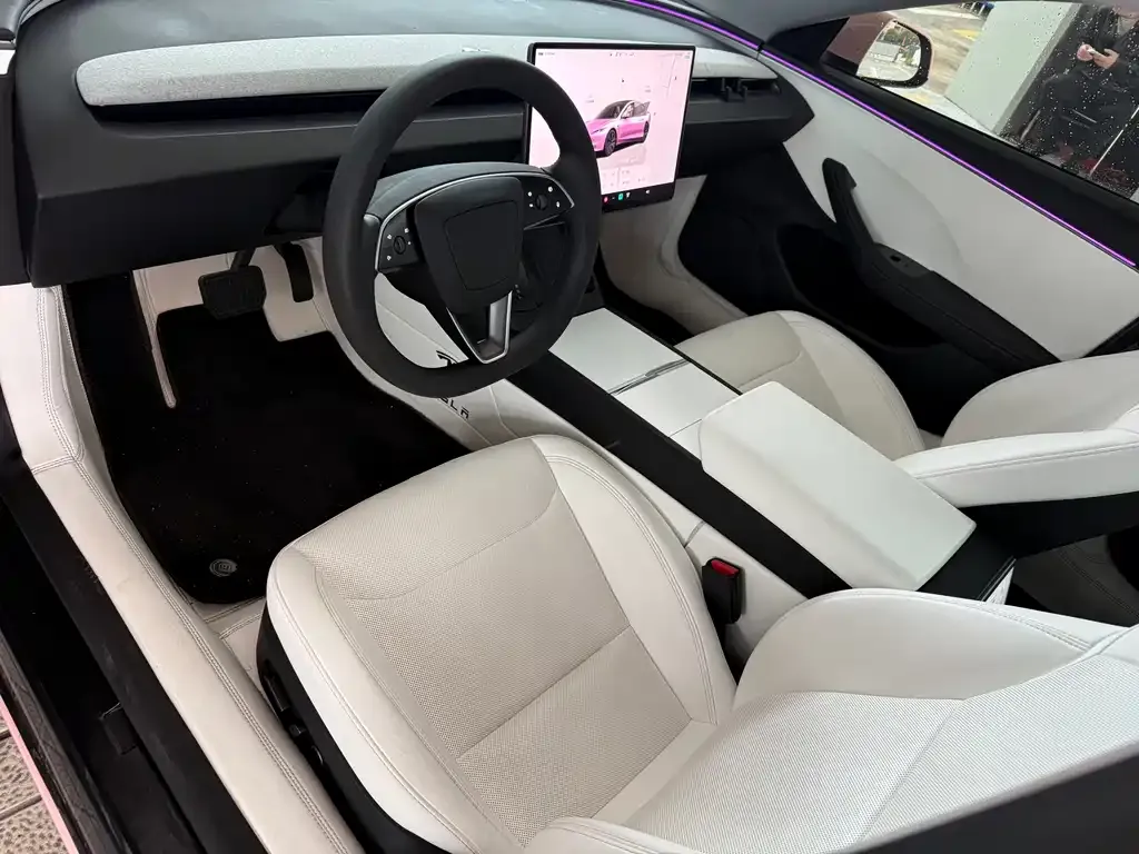 Tesla Model 3 — фото 5