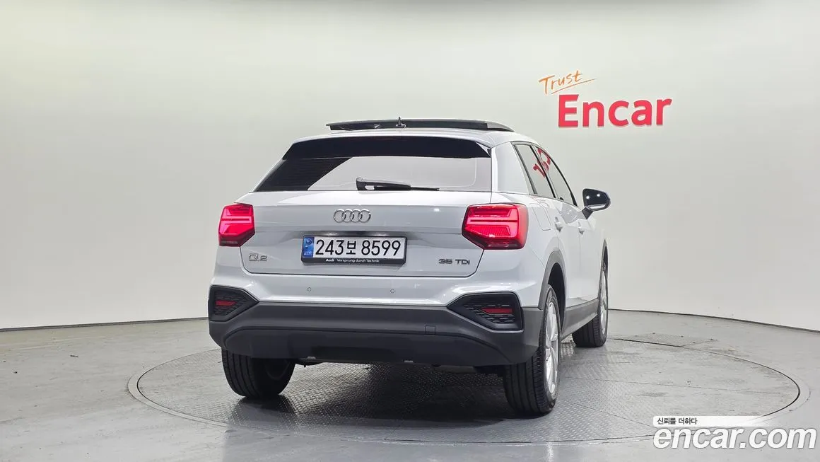 Audi Q2 2023 из KR, фото 9