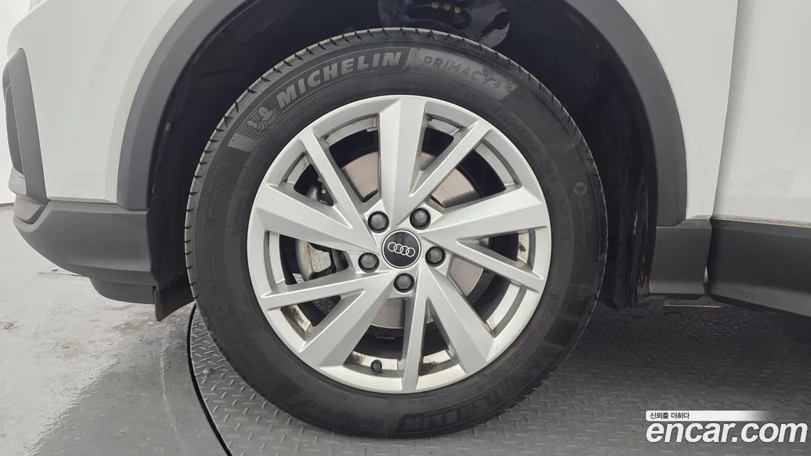 Audi Q2 2023 из KR, фото 10