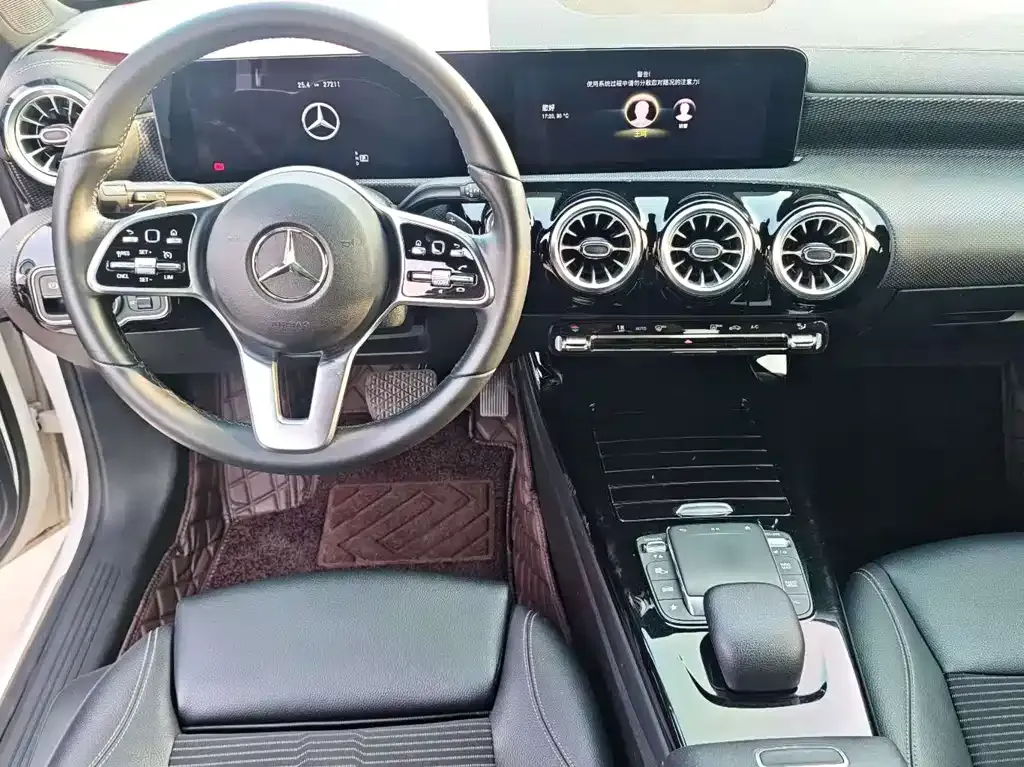 Mercedes-Benz A-Class (Import) — фото 8