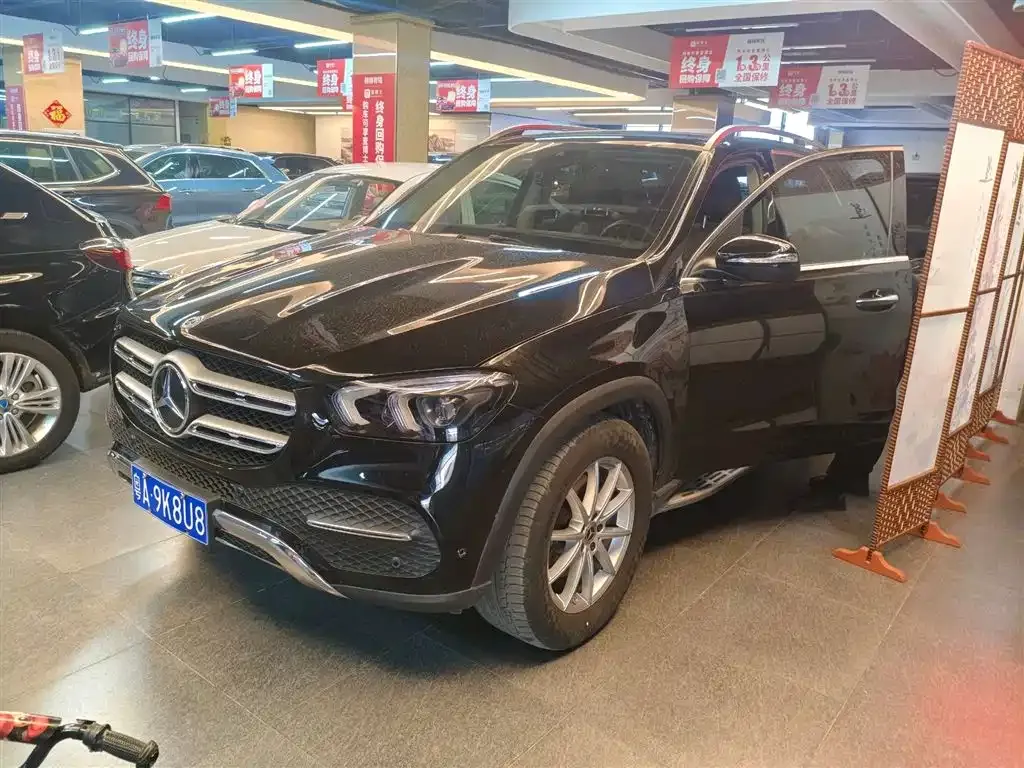 Mercedes-Benz GLE — фото 1