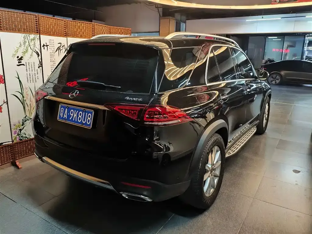 Mercedes-Benz GLE — фото 5